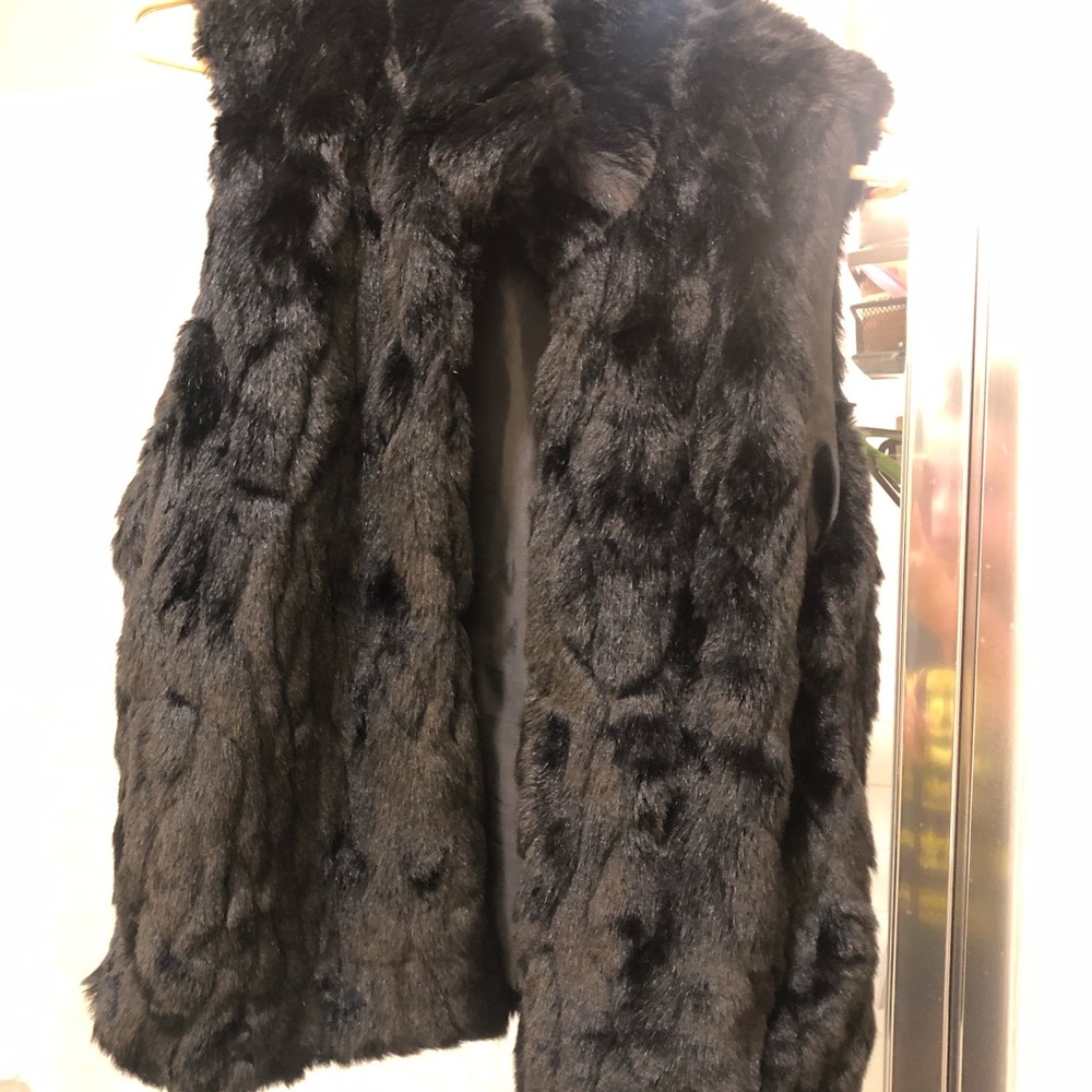 Ci sono fur vest